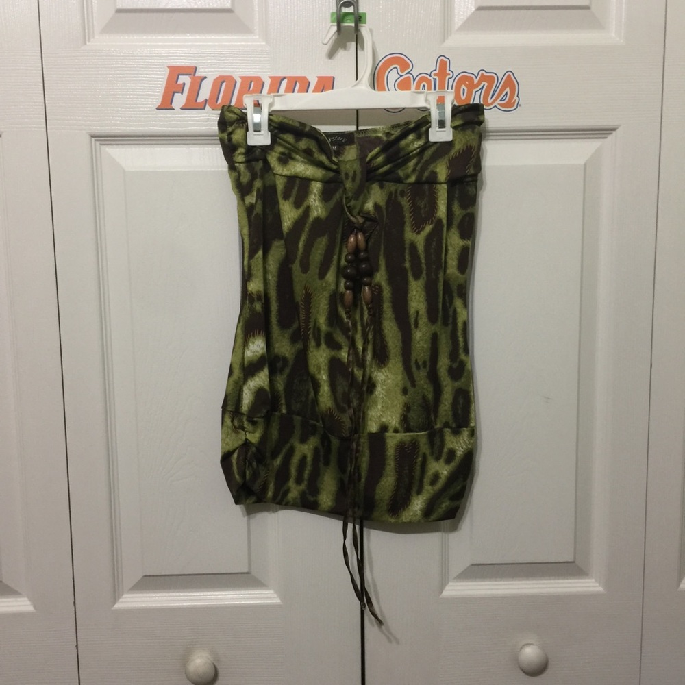 🍒10 for $10🍒 Strapless Mystery Shirt